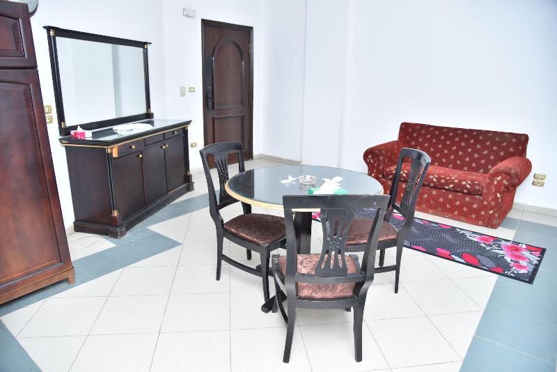 קהיר Royal Pyramids Hotel מראה חיצוני תמונה