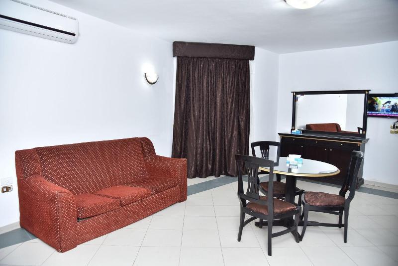 קהיר Royal Pyramids Hotel מראה חיצוני תמונה