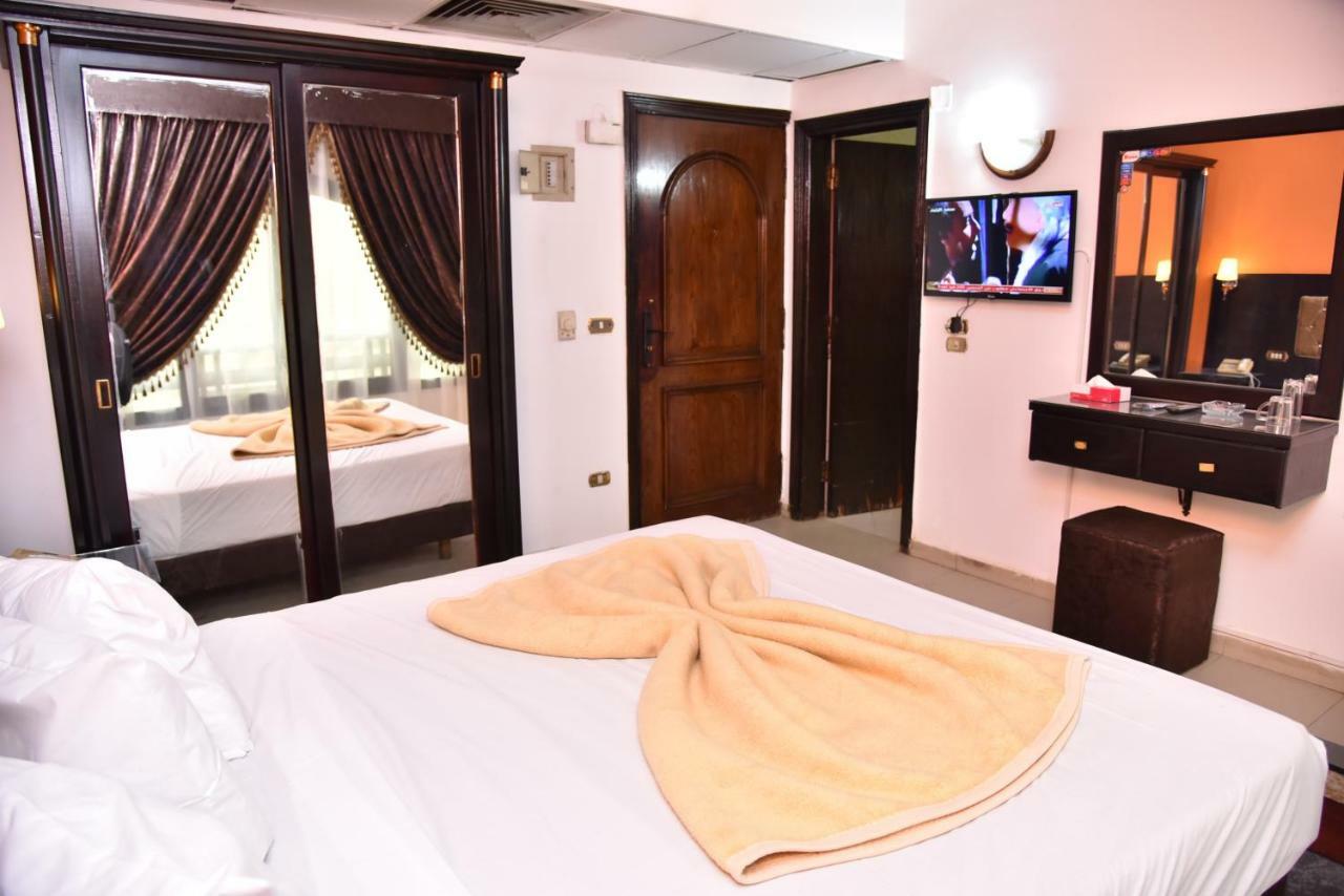 קהיר Royal Pyramids Hotel מראה חיצוני תמונה