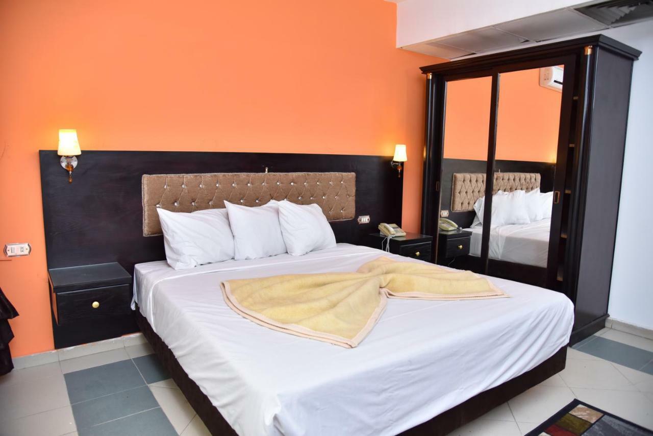 קהיר Royal Pyramids Hotel מראה חיצוני תמונה